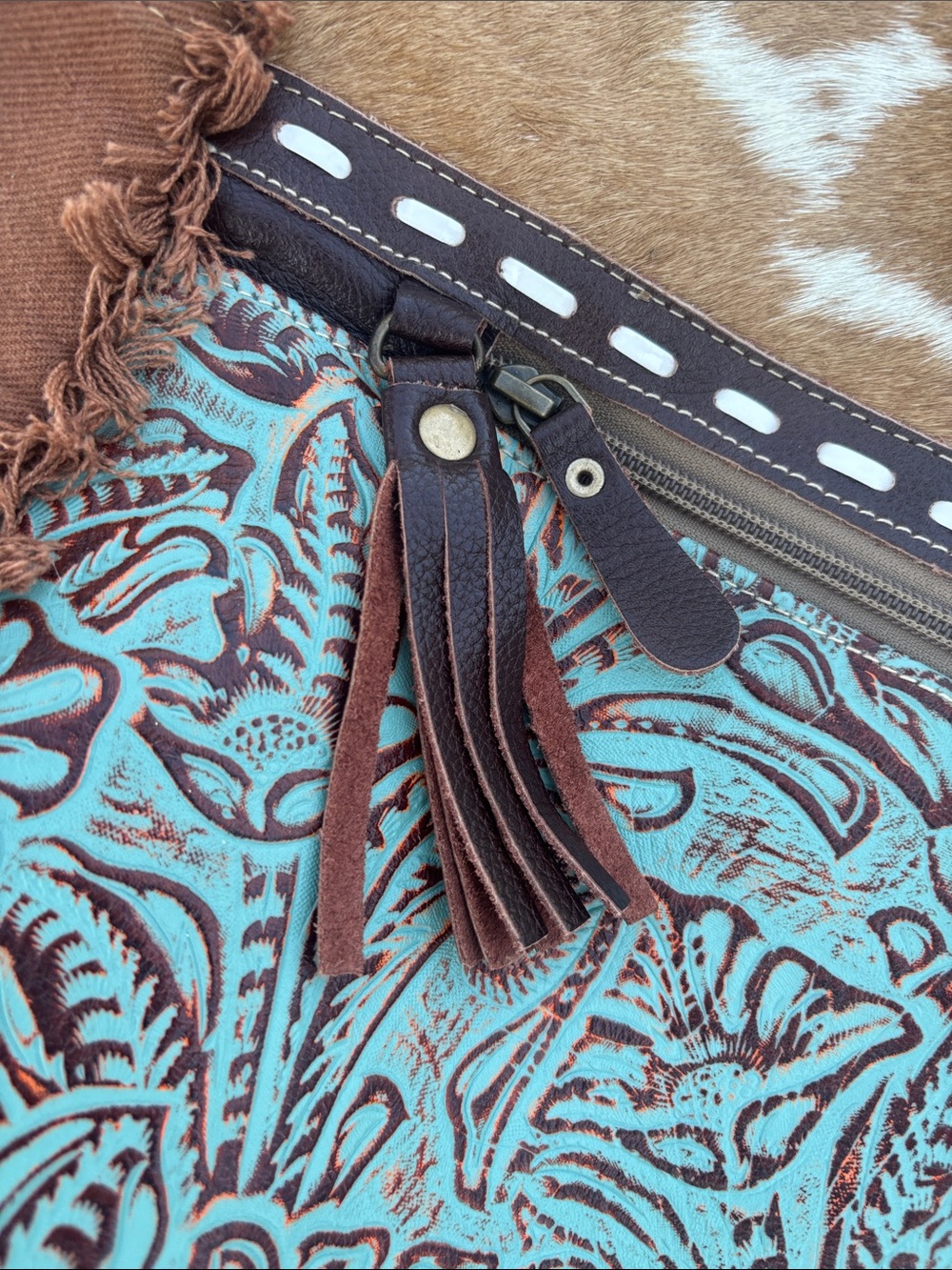 Myra “Juniper” canvas and hairon weekender bag - Picture 5 of 16